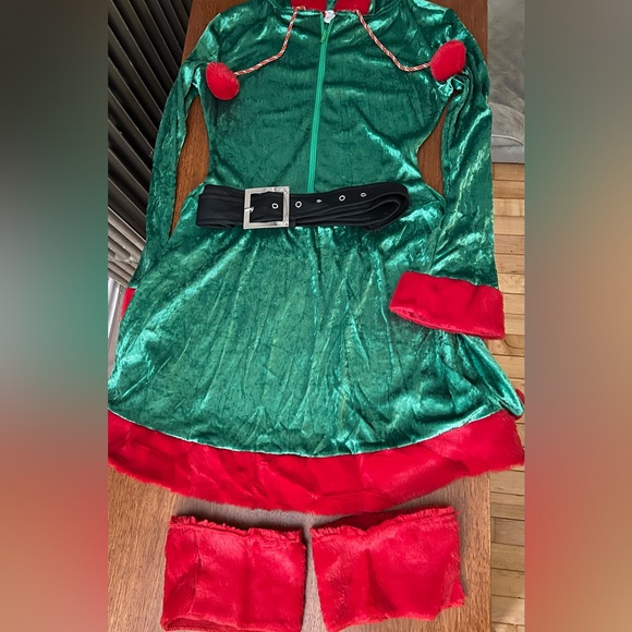 NWT Green & Red Sassy Elf Santa Costume Set - Picture 10 of 10
